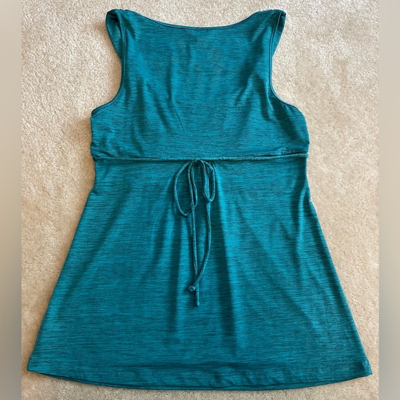 Speechless Top - Beautiful Bead Work Detail - Size Large - Sleeveless - Picture 4 of 5